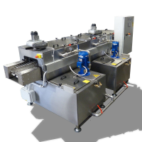 Multistage Metal Cleaning Machine For The Food And Drink Industries