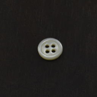 Mother of Pearl Trocas Shell 4 Hole Ring Edge 18 Ligne Shirt Buttons