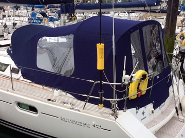 Stylish Protective Cockpit Enclosure For Sailing Yachts