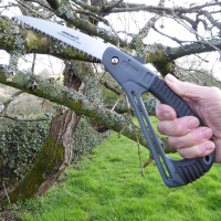 Folding Pruning Saw