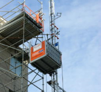 Scaffolders Hoist For Accessing Pylons