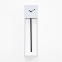 Progetti Uaigong Wall Clock - white & black