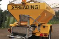 Gritter units