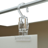 Point of sale hanging clip