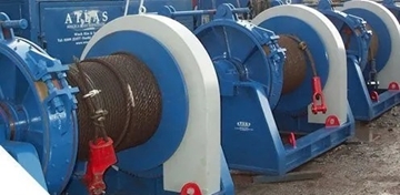 Hydraulic Winches for Equipment Handling