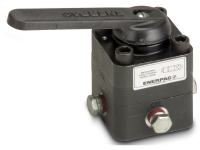 VC4, Remote Mouted Directional Control Valve, Manual, 4-way, 3-position, Tandem Center