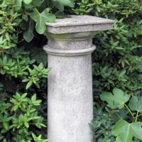 Roman Column Pedestal 1025mm