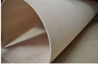 Flexible Plywood for Curved Structures 