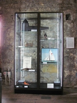 Bespoke Museum Display Cabinets With LED