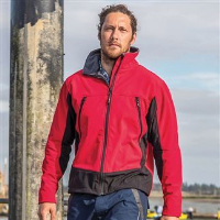 Softshell activity jacket