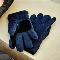 Thinsulate&#8482; fleece gloves