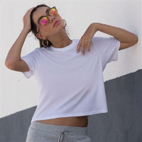 Women's cropped boxy T