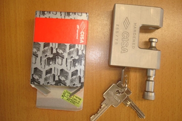 CISA 285/75 Shackle Padlocks For Container Doors