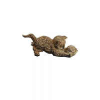 9ct 15x39mm Cat playing with Wool Brooch