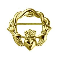 9ct 28x30mm twisted cord top Claddagh Brooch