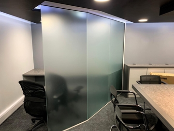 Faceted Glass Partitioning Systems