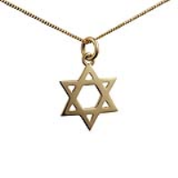 18ct Gold 18mm plain Star of David Pendant with a 1mm wide curb Chain