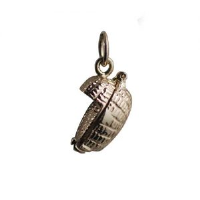 9ct Gold 10x16mm Baby in a Basket Pendant or Charm