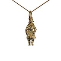 9ct Gold 18x8mm Beefeater Pendant with a 0.6mm wide curb Chain