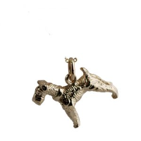 9ct Gold 19x22mm Airedale Terrier Pendant or Charm