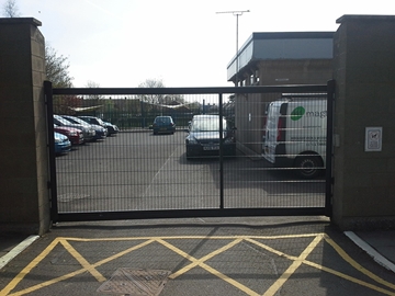 Commercial Gates In The Midlands