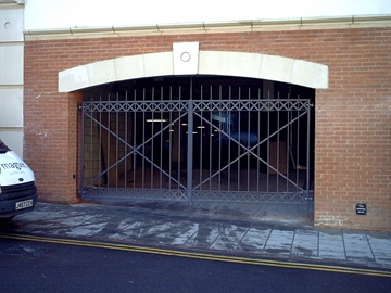 Commercial Gates In Oakham