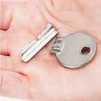 BKE1 Broken Key Extractor