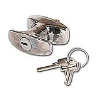 KM2961 L&F 1601 & 1618 Small T Garage Door Handle CP 20mm x 8mm Square Spindle