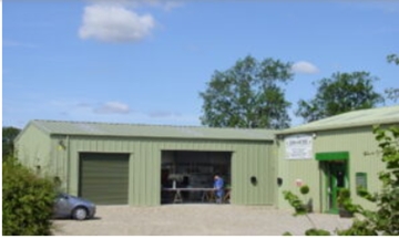 Industrial Steel Buildings For Retail Outlet In Bedfordshire