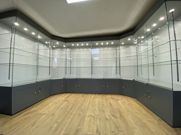 UK Manufacturer Of Bespoke Glass Display Cabinets