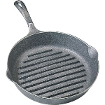 Vogue Cast Iron 10.5"" Ribbed Round Skillet (M652)