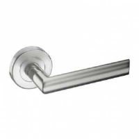 Access Hardware B14 Mitred Door Handle on Rose SSS