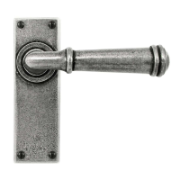 Finesse Fittings Durham Door Handle on Latch Plate Natural Pewter