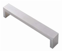 Fingertip Design 136mm Chunky Rectangular D Cupboard Handle SSS