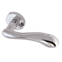 Frelan Hardware Gamma Door Handle on Rose Polished Chrome