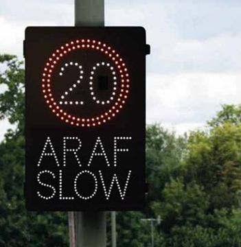 ARAF/Slow Speed Sign 20/30MPH