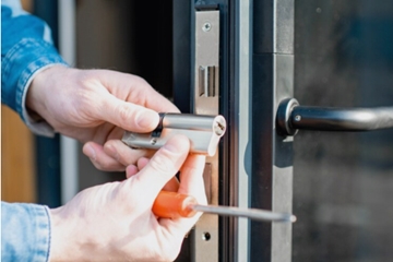 Door Locks Replacement Services