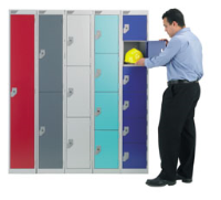 System 1300 lockers For Hot Desking