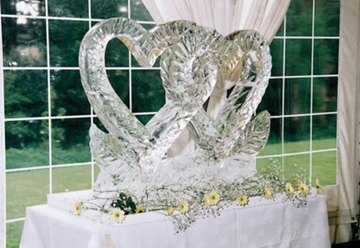 Heart Shaped Wedding Ice Sculptures
