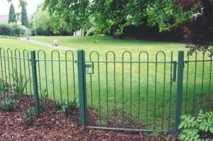 UK Manufacturers Of Bow Top Fencing