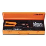 BETA 1742/C4 1742 RIVETING PLIERS WITH ASSORTMENT OF 400 THREADED STEEL INSERTS