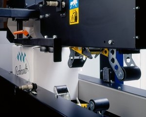 Highly Reliable Case Closing Machines