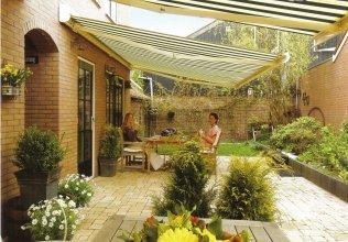 Retractable Awnings for Leisure