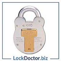 KM780 Squire 440 Old English Padlock Keyed Alike (KA PEF1)