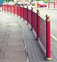 UK Manufacturers of Cast Iron & Steel Posts
