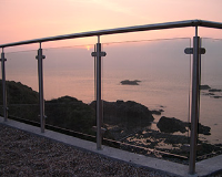 Manufacturers Of Max Channel Glass Balustrade