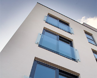 Manufacturers Of Bespoke Slim Channel Glass Balustrade