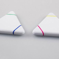 Promotional Triangular 3-Colour Highlighters Bath