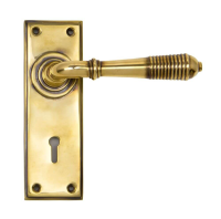 Anvil 33040 Aged Brass Reeded Lever Lock Set