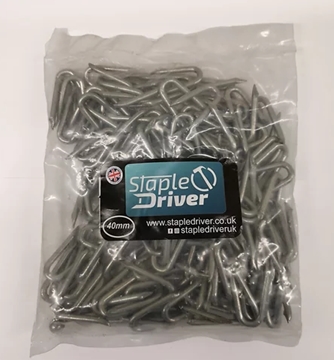 Electro Galvanised 40mm Wire Staples For Staple Driver For Engineers In The UK